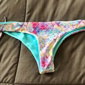 NWT rainbow mermaid style bikini bottoms!